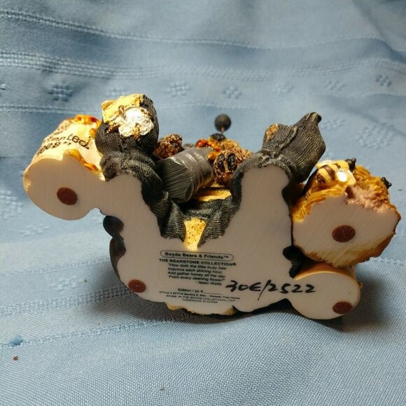 Boyd Bears 1998 Bubble Bee- Sweeter than Honey The Bearstone Collection 20E-2522 - Picture 7 of 7